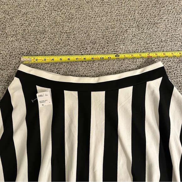 FOREVER 21+ XL Black White Stripe A Line Skater Circle Retro Skirt R $39 NWT - Picture 6 of 10